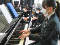 ピアノ伴奏者